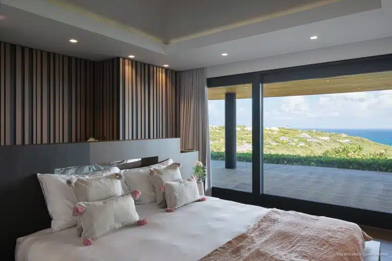 Master Bedroom with ocean view from the Epicure villa in Saint Barthelemy