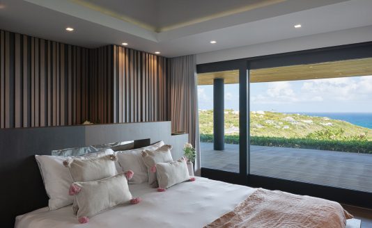 Master Bedroom with ocean view from the Epicure villa in Saint Barthelemy